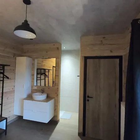 Cosy In Nature * Bastogne